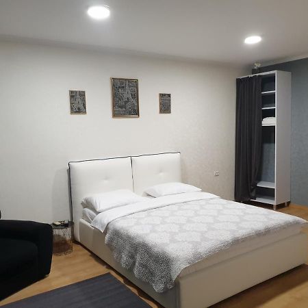 Appartement Studio In The Center à Chişinău Extérieur photo
