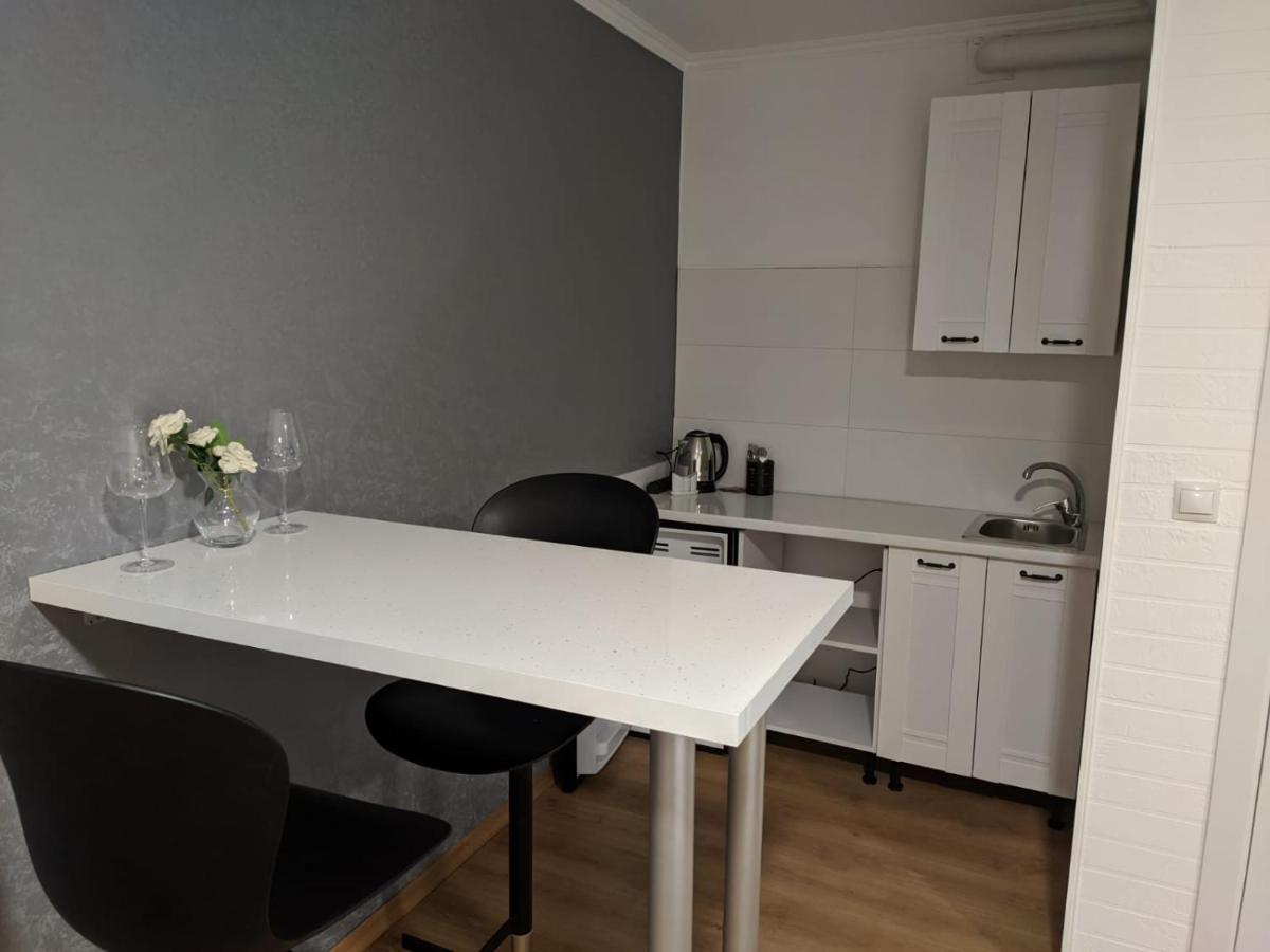 Appartement Studio In The Center à Chişinău Extérieur photo