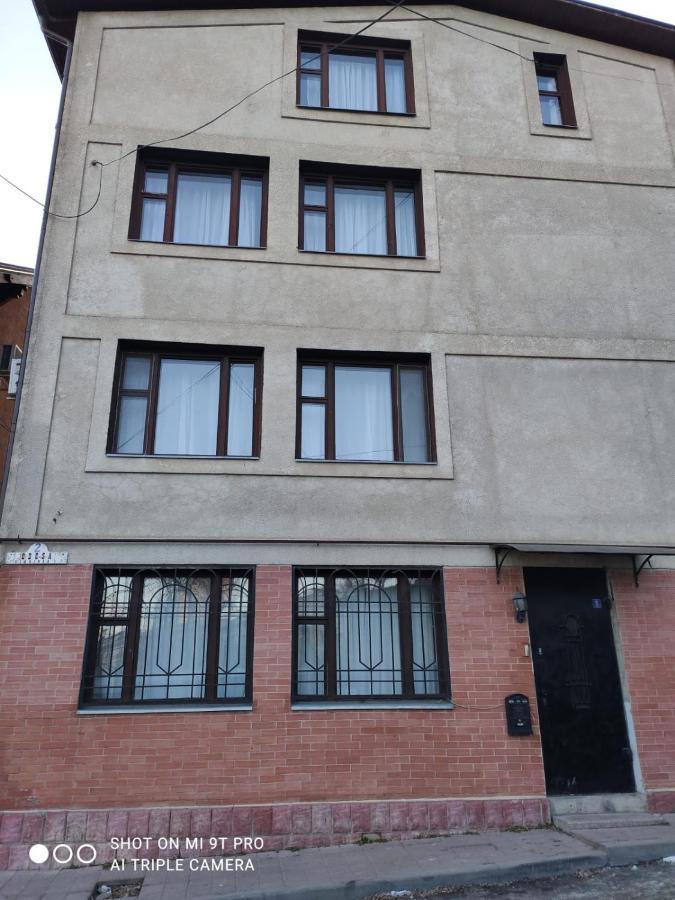 Appartement Studio In The Center à Chişinău Extérieur photo